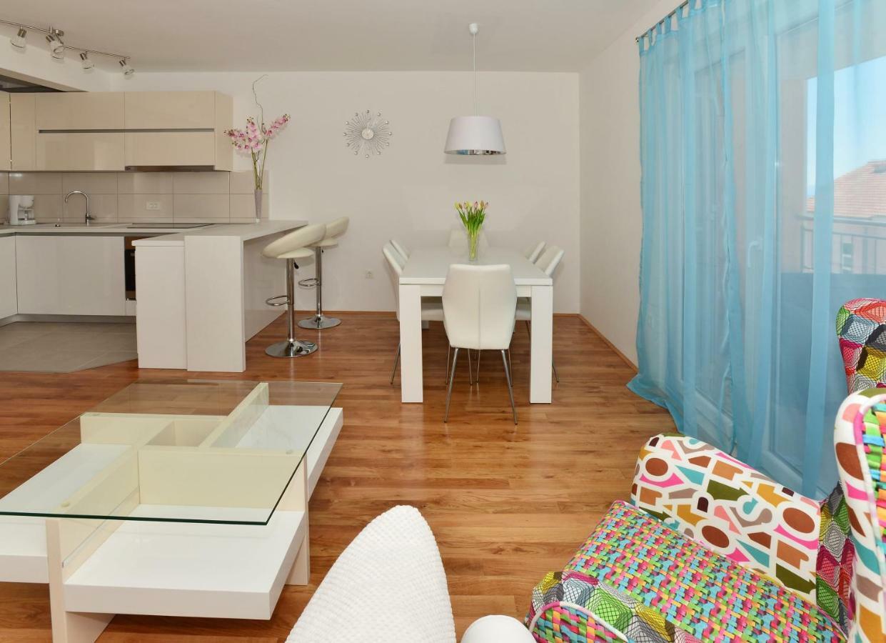 Apartman Dominik Makarska Ngoại thất bức ảnh
