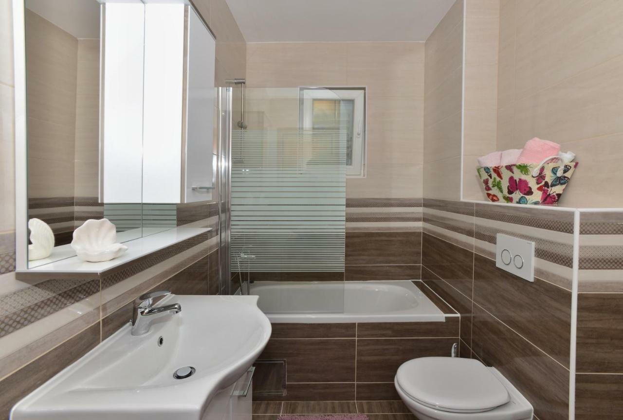 Apartman Dominik Makarska Ngoại thất bức ảnh