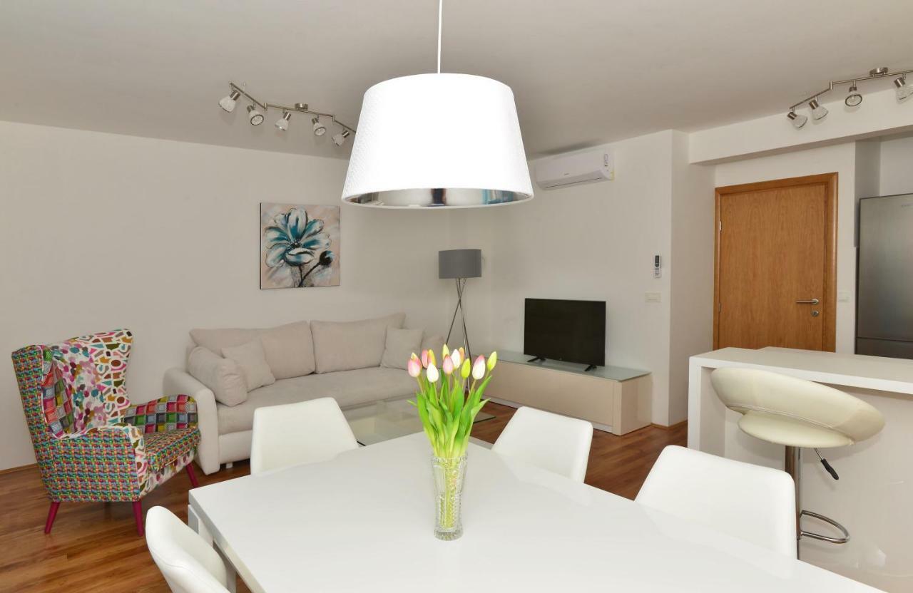 Apartman Dominik Makarska Ngoại thất bức ảnh