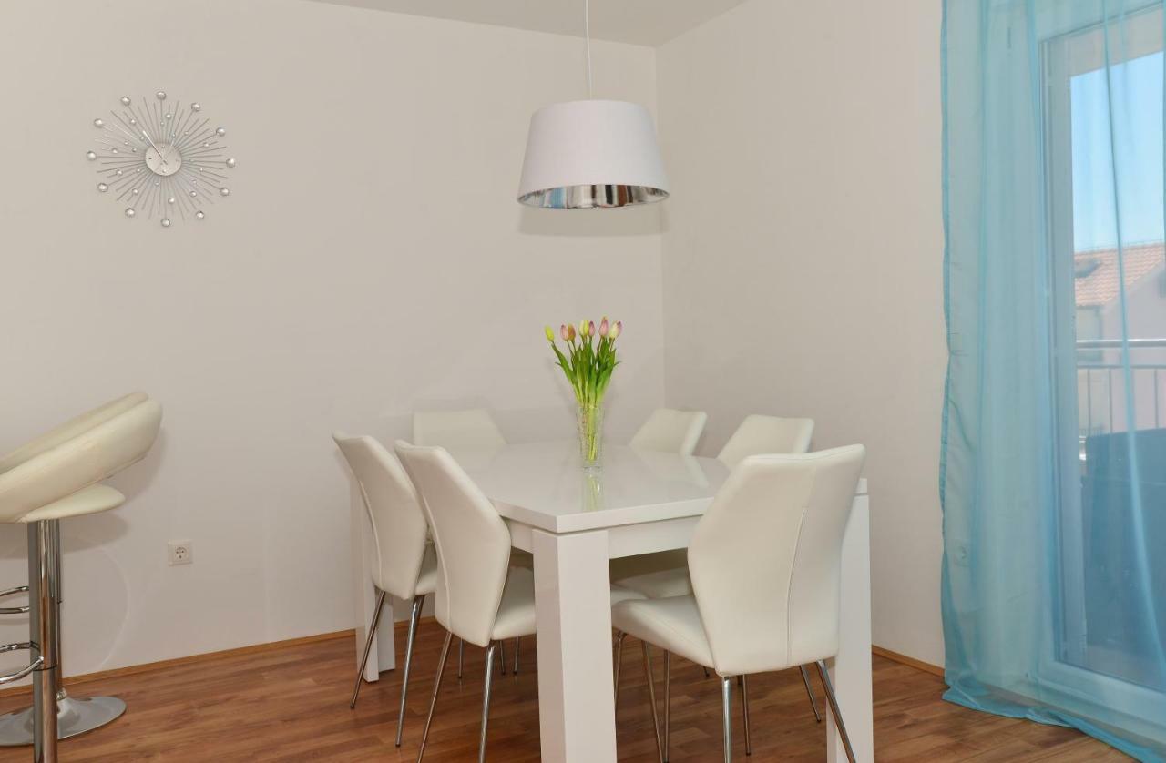 Apartman Dominik Makarska Ngoại thất bức ảnh